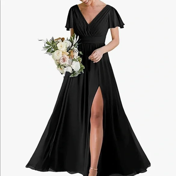 Black Chiffon V-Neck Formal Gown Sz 2 - Picture 2 of 3